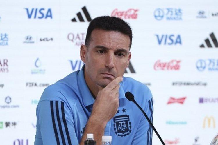 Pelatih-argentina-Scaloni.jpg