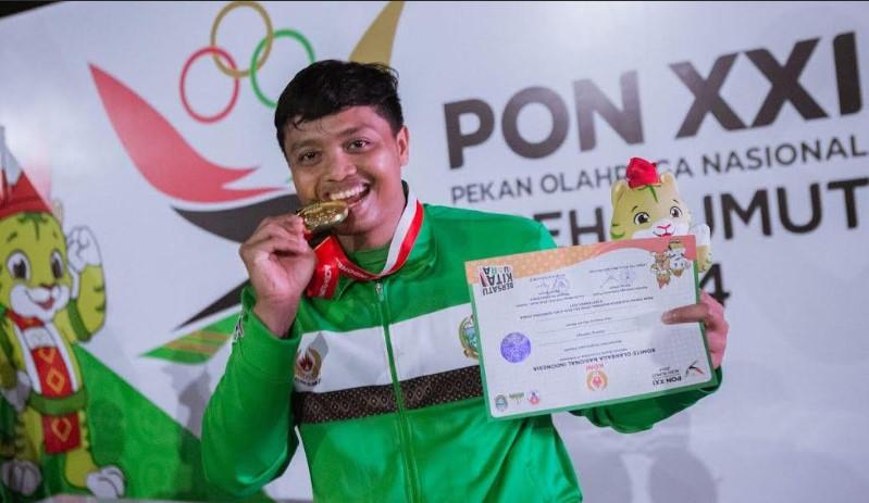 Pelempar-Lembing-Sumut-Abdul-Hafiz-ketika-meraih-medali-emas-di-PON-2024.jpg