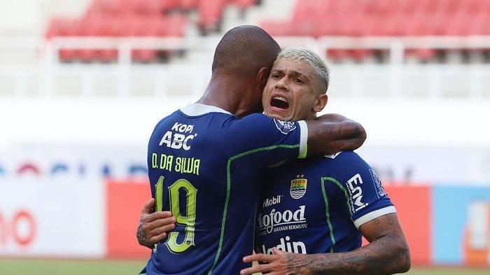Pemain-Persib-Bandung-David-da-Silva-dan-Ciro-Alves.jpg