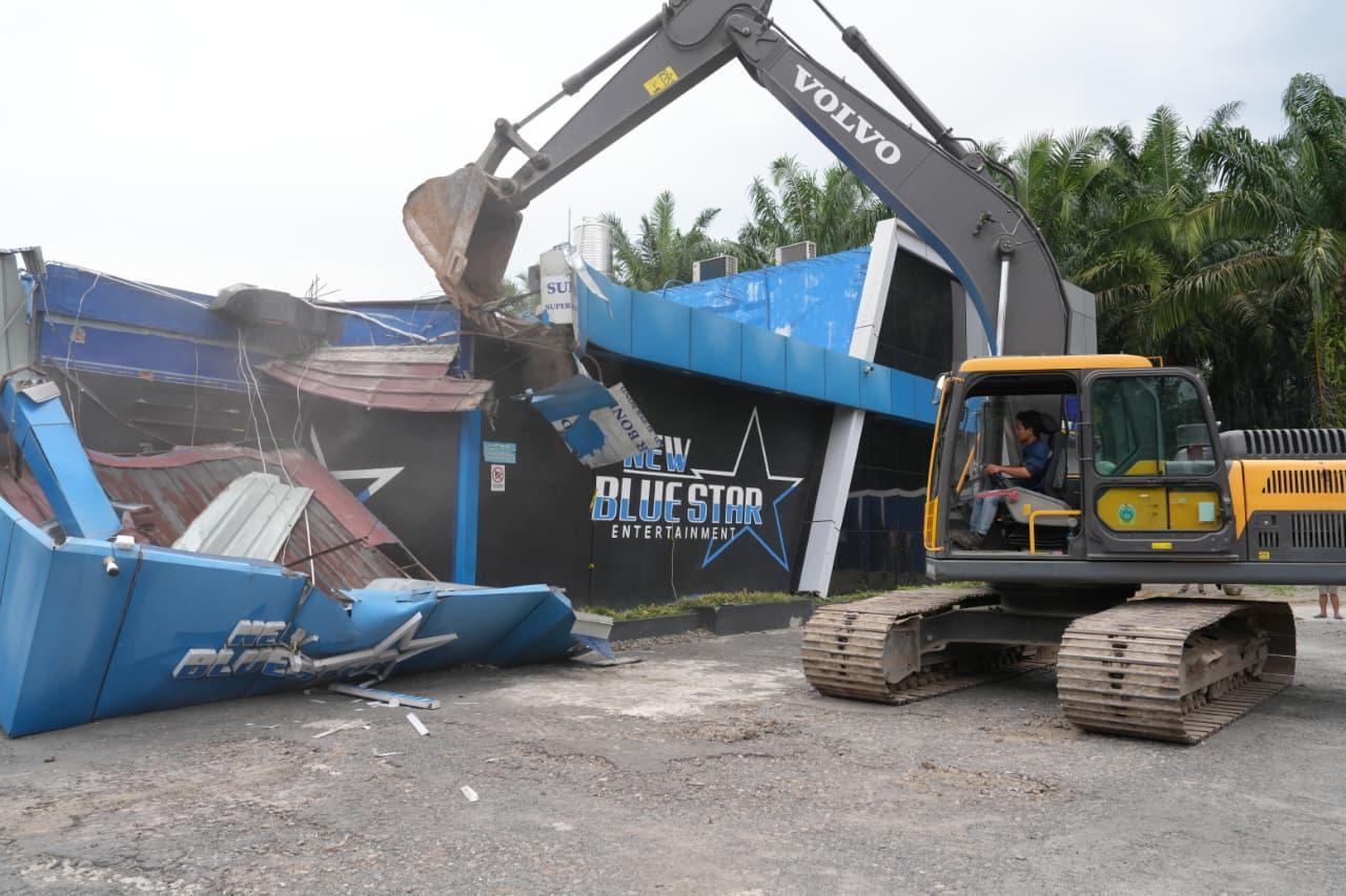 Polda Sumut Robohkan Diskotek Sarang Narkoba dan tak Berizin, New Blue Star di Langkat