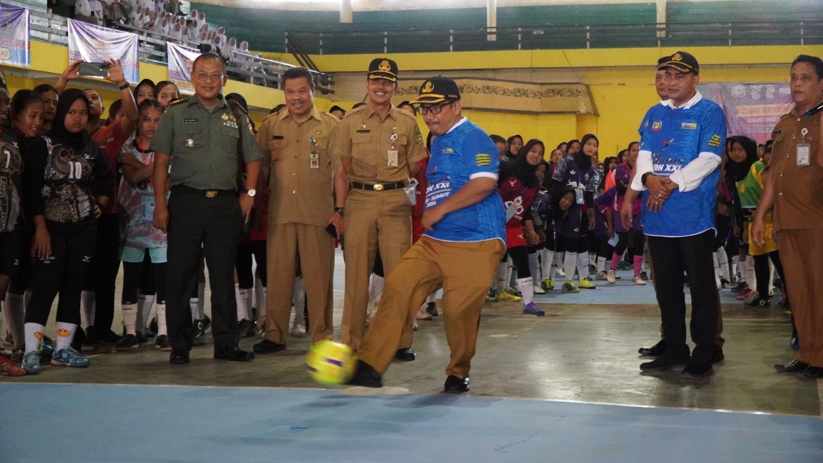 Pembukaan-Turnamen-Futsal-P.jpg