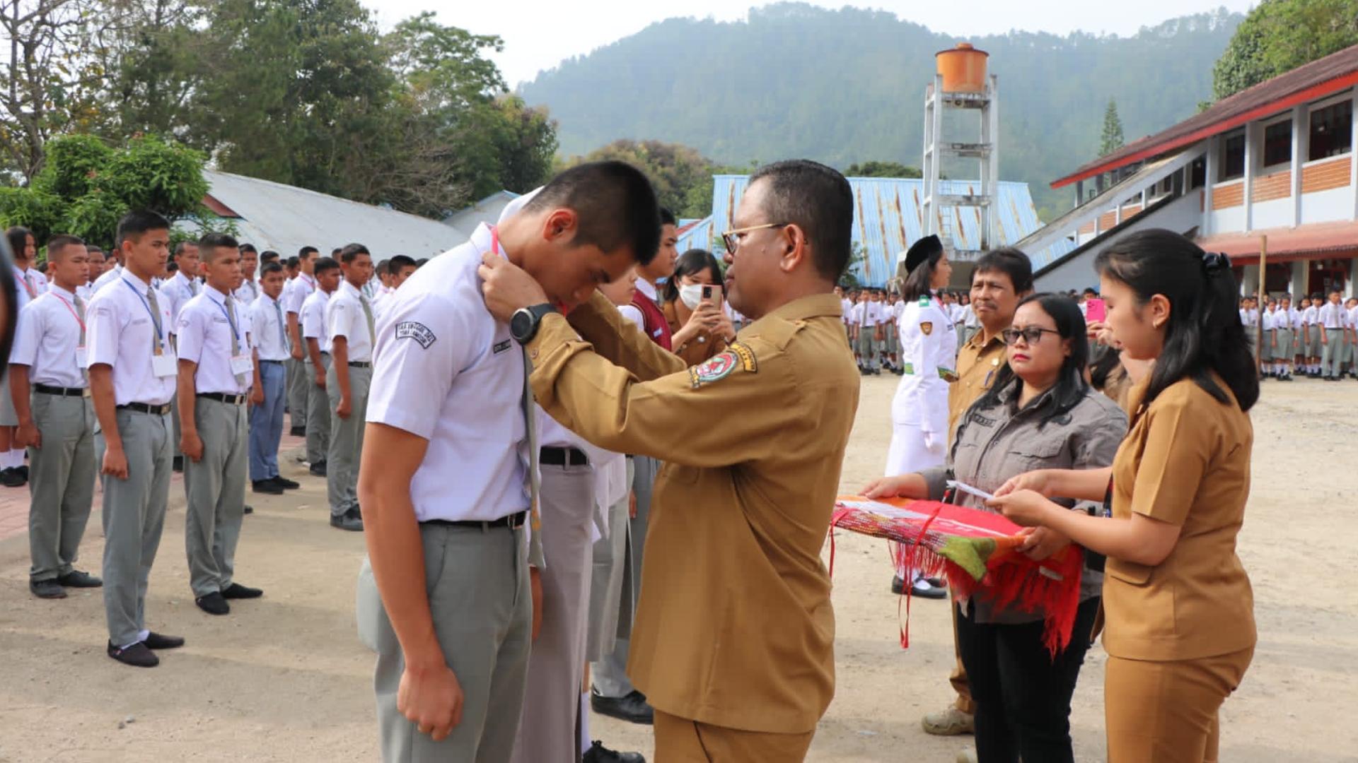 Pembukaan-seleksi-paskibraka-yang-berada-di-Kabupaten-Toba-pada-Selasa-2632024.jpg