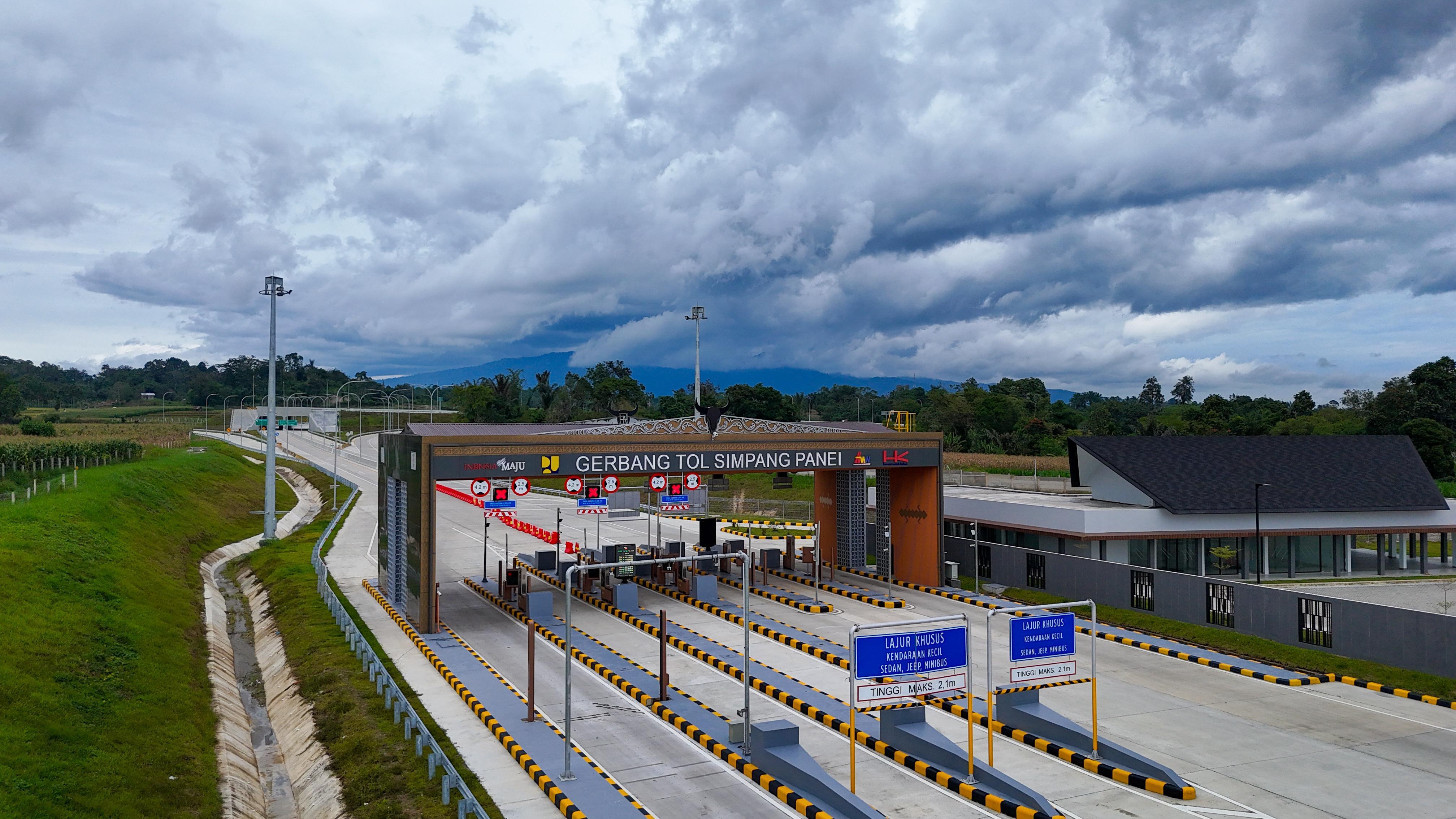 Penampakan-Tol-Simpang-Panei-yang-dibuka-secara-fungsional.jpg