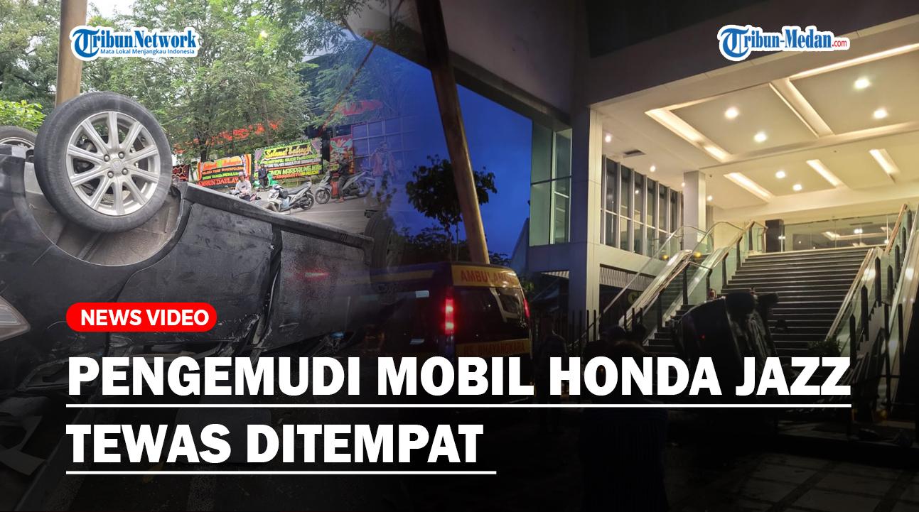 Pengemudi-Mobil-Honda-Jazz-Tewas-Ditempat-di-depan-Tiara-Convention-Centerff.jpg