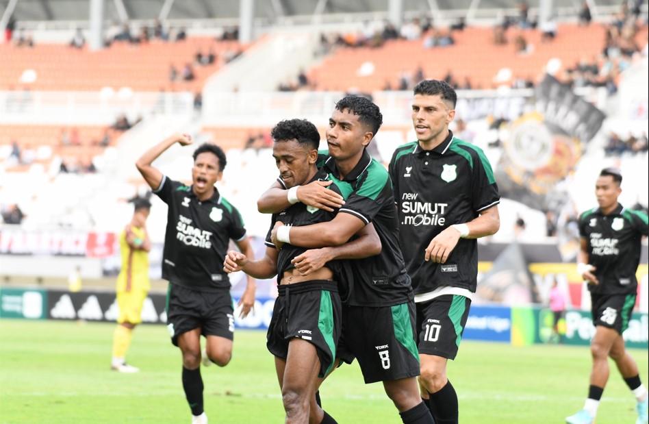 Penggawa-PSMS-Medan-melakukan-selebrasi-gol-saat-menghadapi-Sriwijaya-FC.jpg
