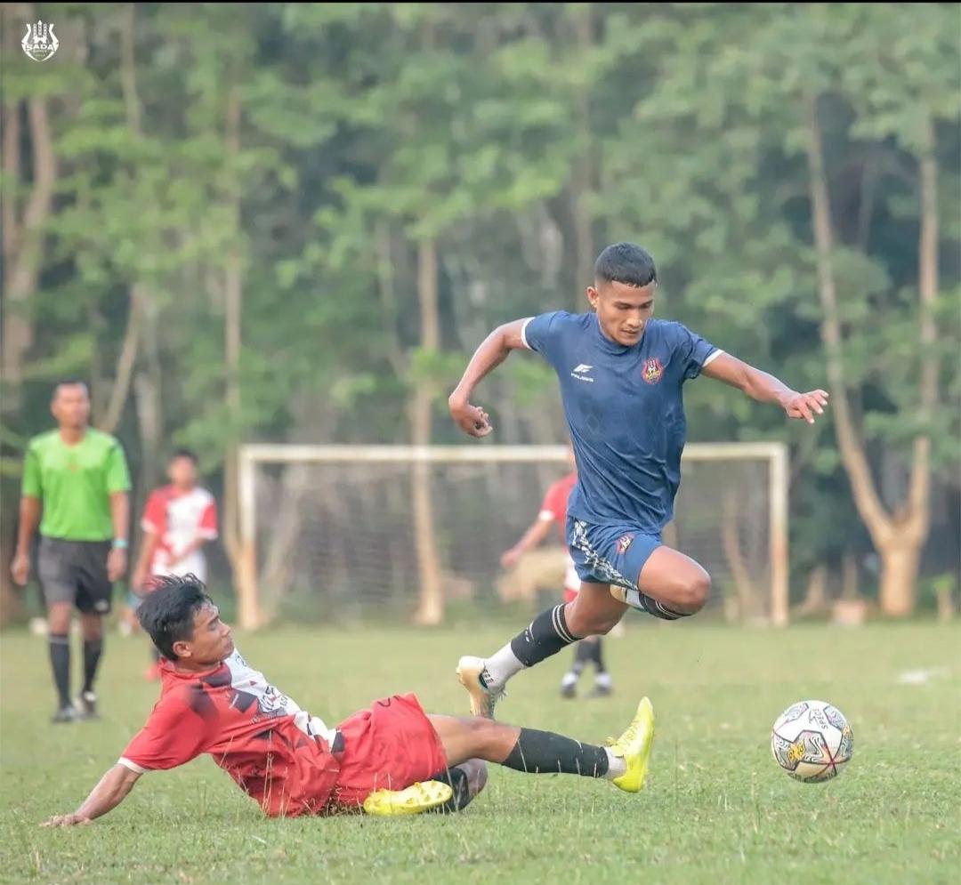Penggawa-Sada-Sumut-FC-Maulana-Khalidi-kanan.jpg