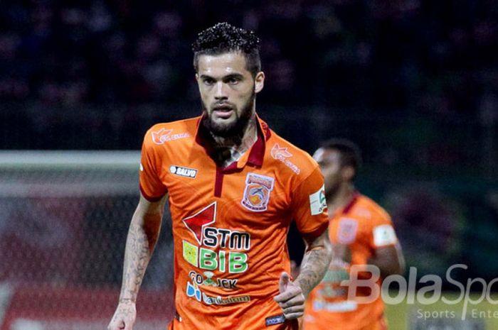 Penyerang-Borneo-FC-Diego-Michiels.jpg