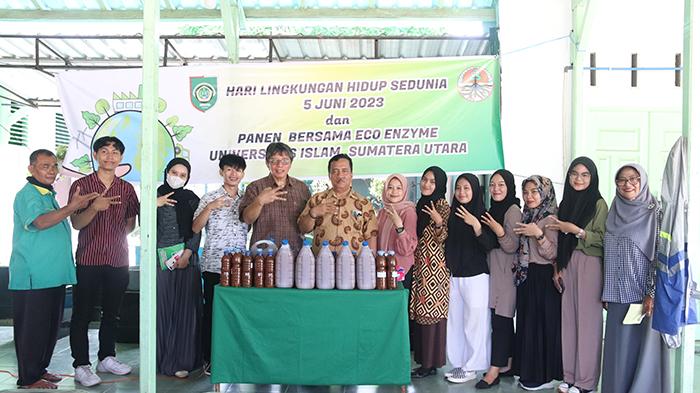 Peringati-Hari-Lingkungan-Hidup-UISU-Kampanyekan-Pembuatan-Eco-Enzyme-dari-Sampah-RT-1.jpg