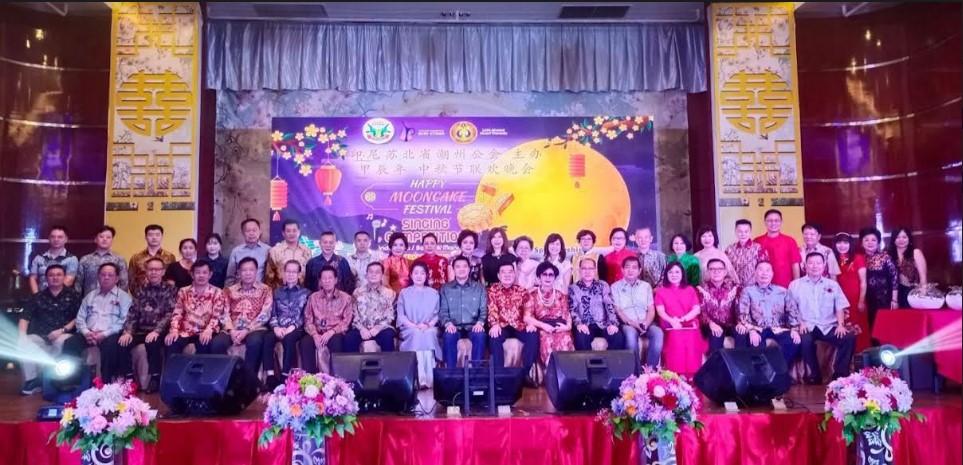 Perkumpulan-Teochew-Bersatu-Sumatera-Utara-dan-Medan-menggelar-Moon-Cake-Festival.jpg