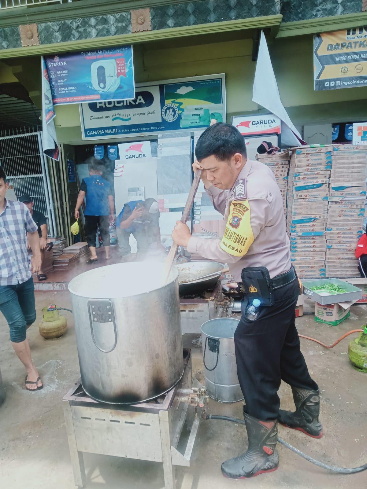 Polres-Labuhanbatu-dapur-umum-aklcl.jpg