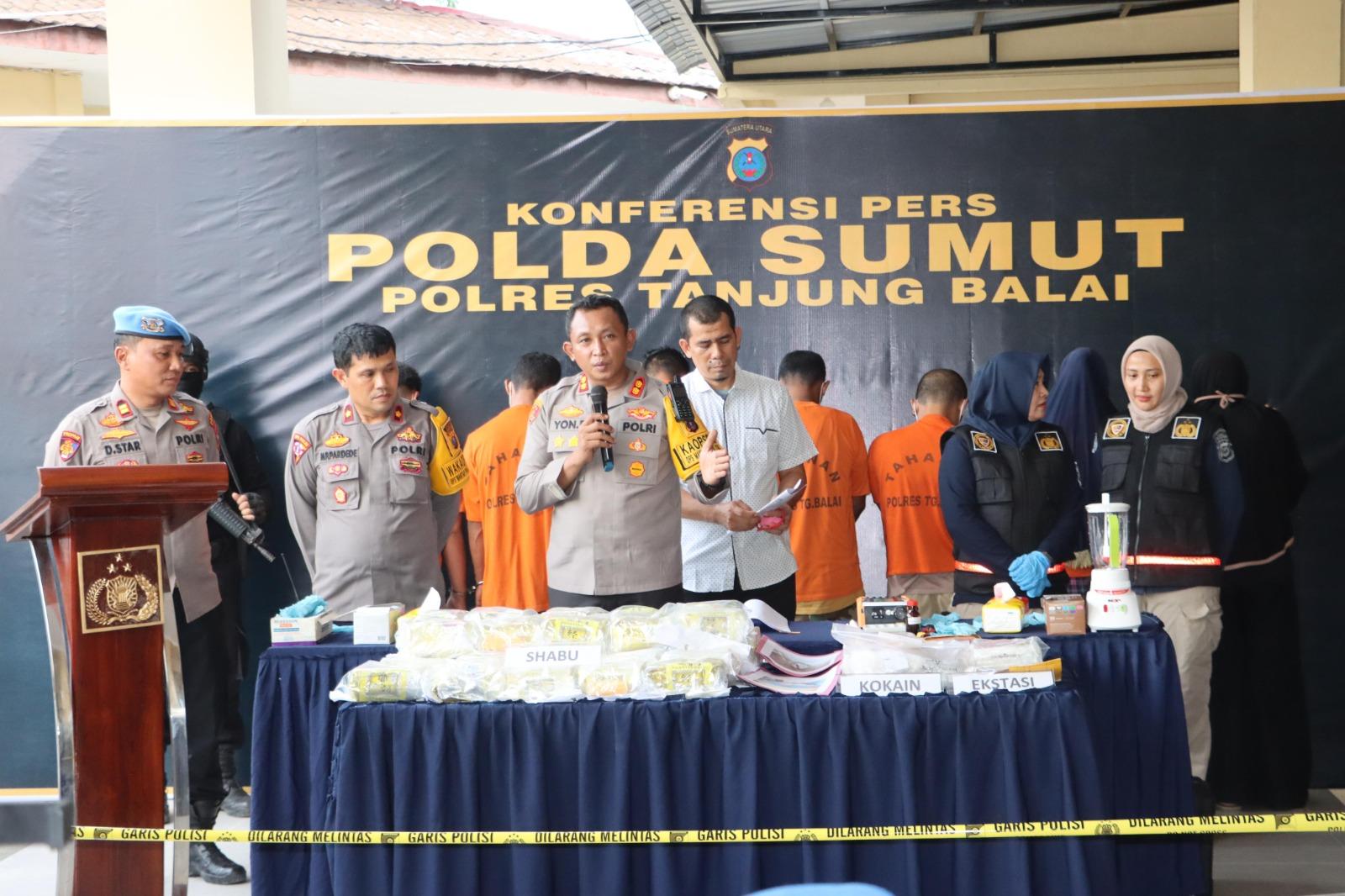Polres-Tanjungbalai-musnahkan-30-kg-sabu-dan-15-kokain-yang-masuk.jpg