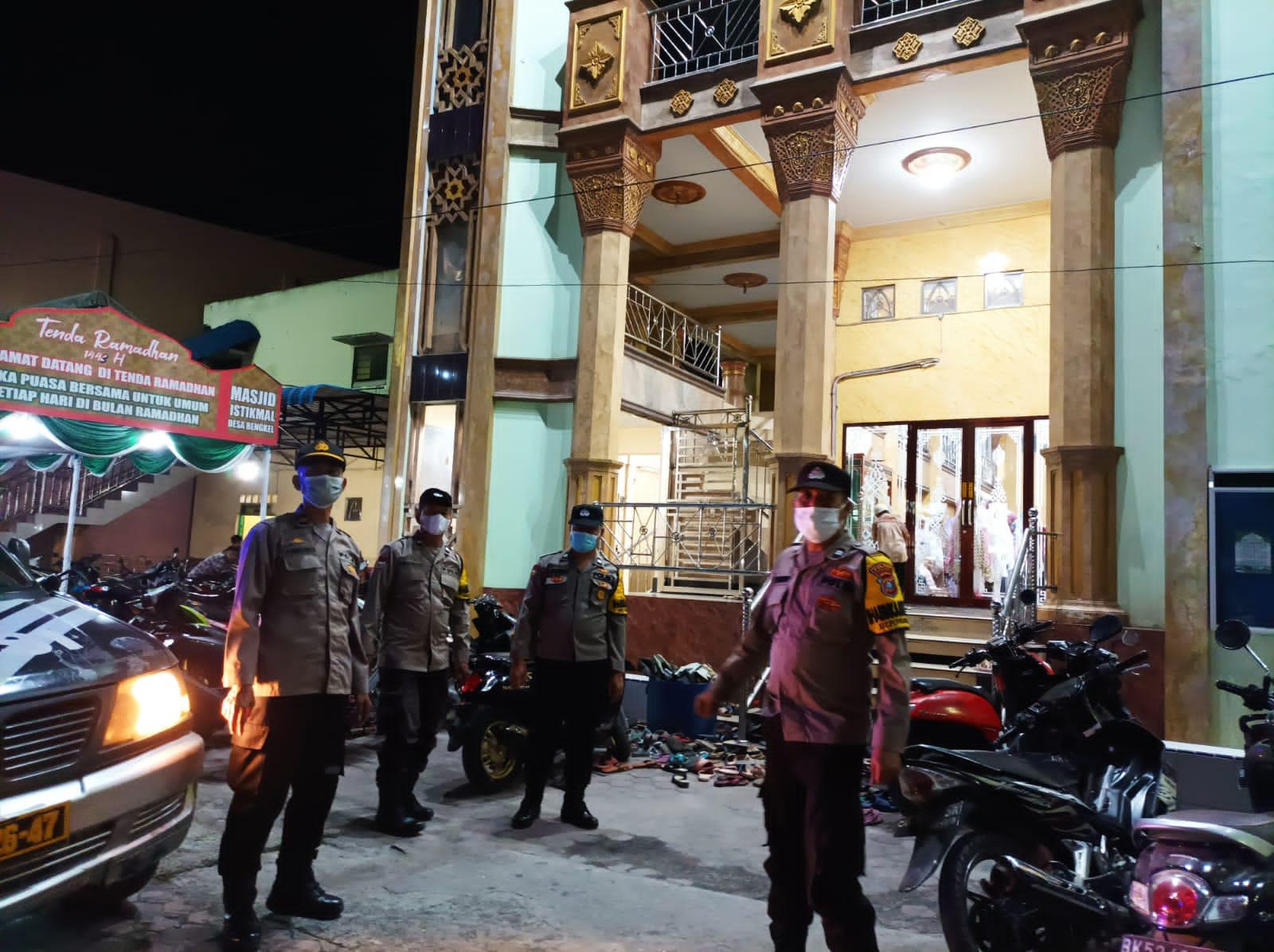 Polsek-Perbaungan-pam-masjid-tribun.jpg