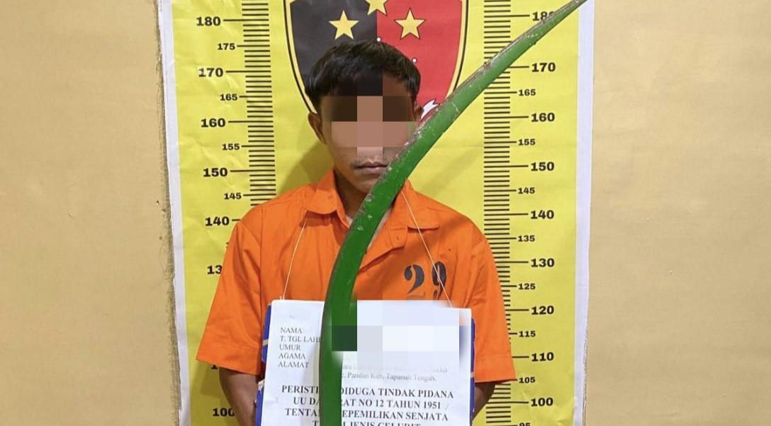 Polsek Sibolga Sambas Amankan Dua Pelaku Diduga Hendak Tawuran, Ada yang Bawa Celurit 2 Meter