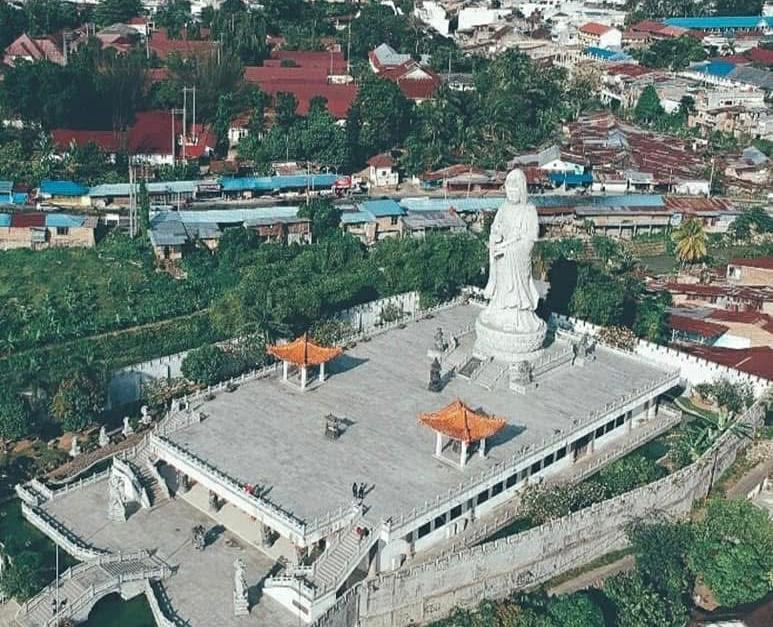 Potret-Patung-Dewi-Kwan-Im-di-Kota-Pematangsiantar-sebagai-bagian-dari-Kota-Toleransi-di-Indonesia.jpg
