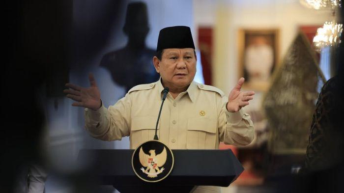 Prabowo-Subianto-saat-rapat-terbatas.jpg