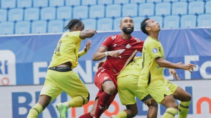 LIGA 1 - Barito Putera Protes PSM Makassar Mainkan 12 Pemain di Menit Akhir, Ini Penjelasan PSM