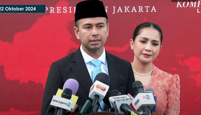 RAFFI-Ahmad-Akhirnya-Buka-Suara-Soal-Gelar-Doktor-Kehormatan-dari-UIPM-Tanyakan-Saja-Pihak-Sana.jpg