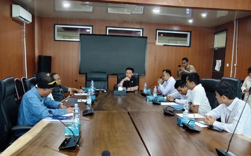 Rapat-dengar-pendapat-RDP-antara-Komisi-III-DPRD-Medan.jpg