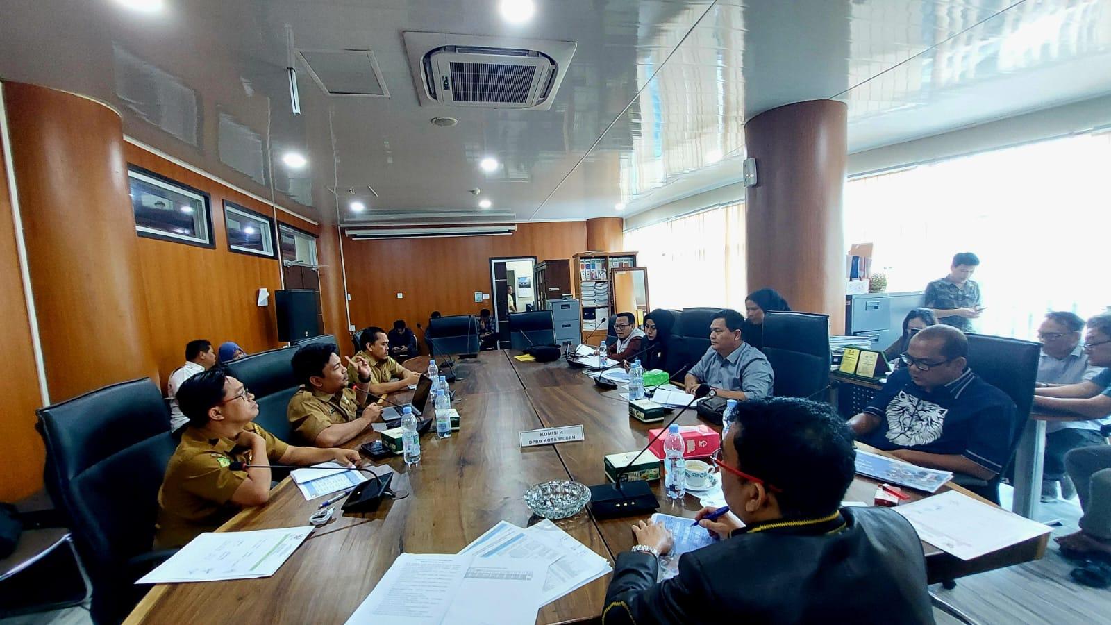 Rapat-evaluasi-SDABMBK-Kota-Medan-bersama-DPRD-Medan.jpg