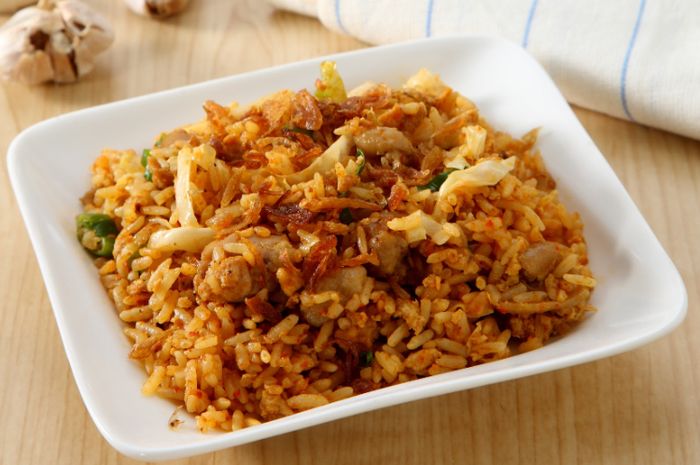 Resep-Nasi-Goreng-Sosis-Sayur.jpg