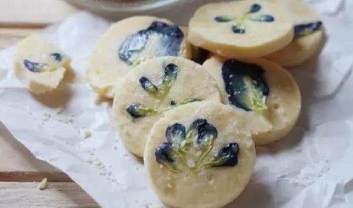 Resep-cookies-maizena-bunga-telang.jpg