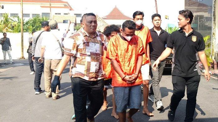 SEPAK-Terjang-Pablo-Escobar-Probolinggo-Kini-Ditangkap-Transaksi-Sabu-Hampir-Rp2-M-Setiap-Bulan.jpg