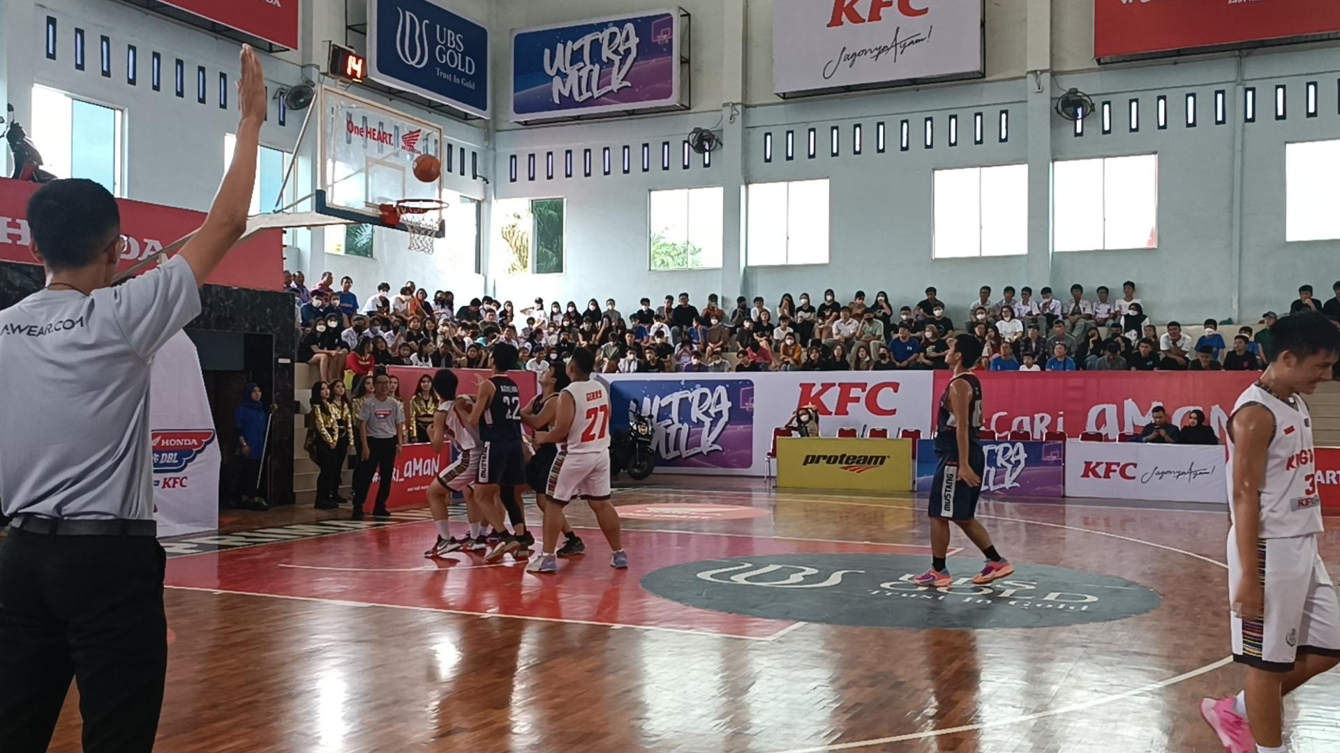 SMA Methodist 2 Tekuk SMA Kingston School dengan Skor Telak 72-9
