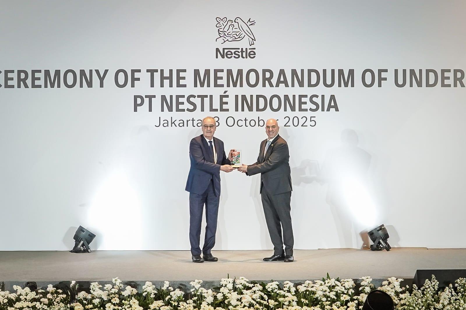 Seremoni-penandatanganan-MoU-antara-Nestlé-Indonesia.jpg