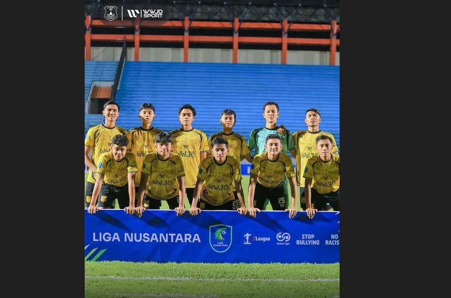 Skuat-PSDS-Deliserdang-foto-bersama-sebelum-laga-di-Stadion-Moch.jpg