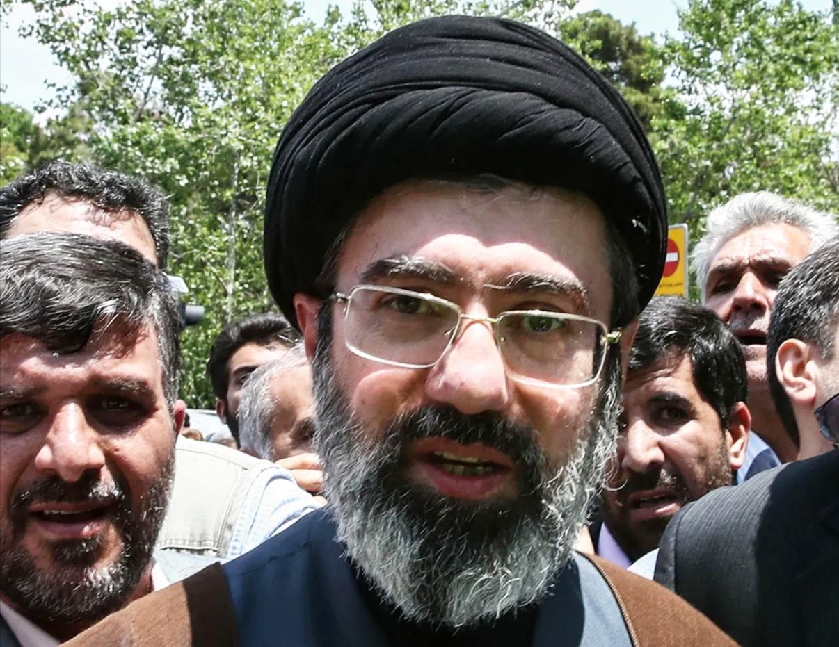 Sosok-Seyyed-Mojtaba-Khamenei-putra-Ayatollah-Ali-Khamenei.jpg