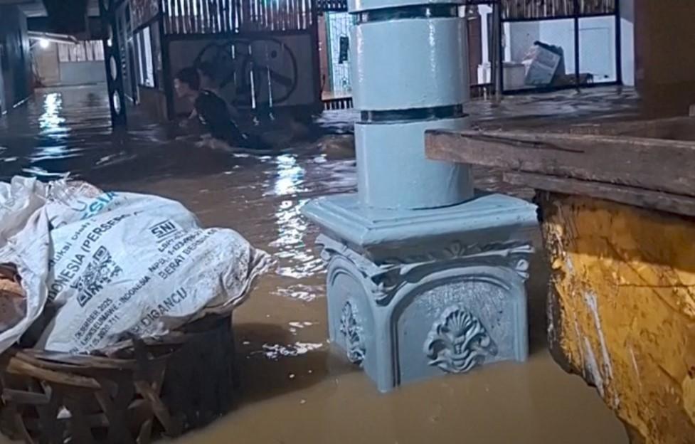 Suasana-banjir-di-Kecamatan-Kuala-Kabupaten-Langkat-Sumatera-Utara_1.jpg