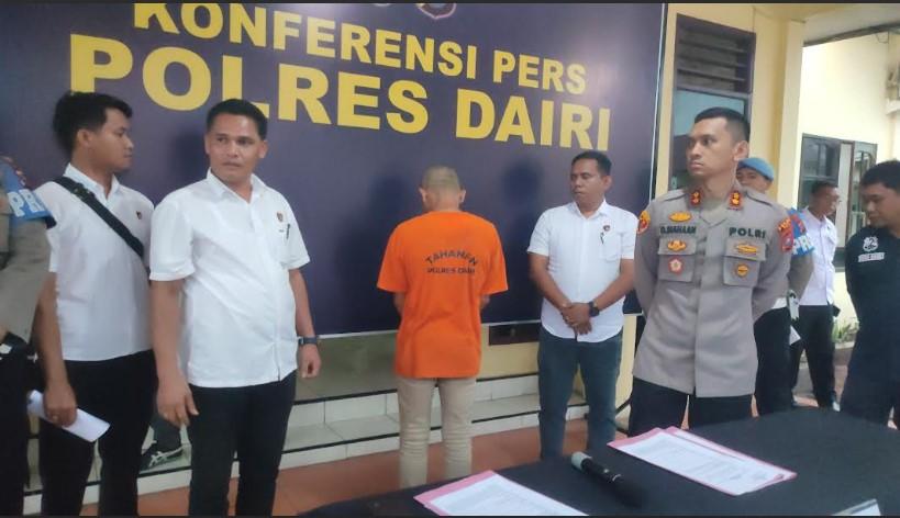 Tersangka-SP-saat-dihadirkan-dalam-konferensi-pers-di-Mapolres-Dairi.jpg