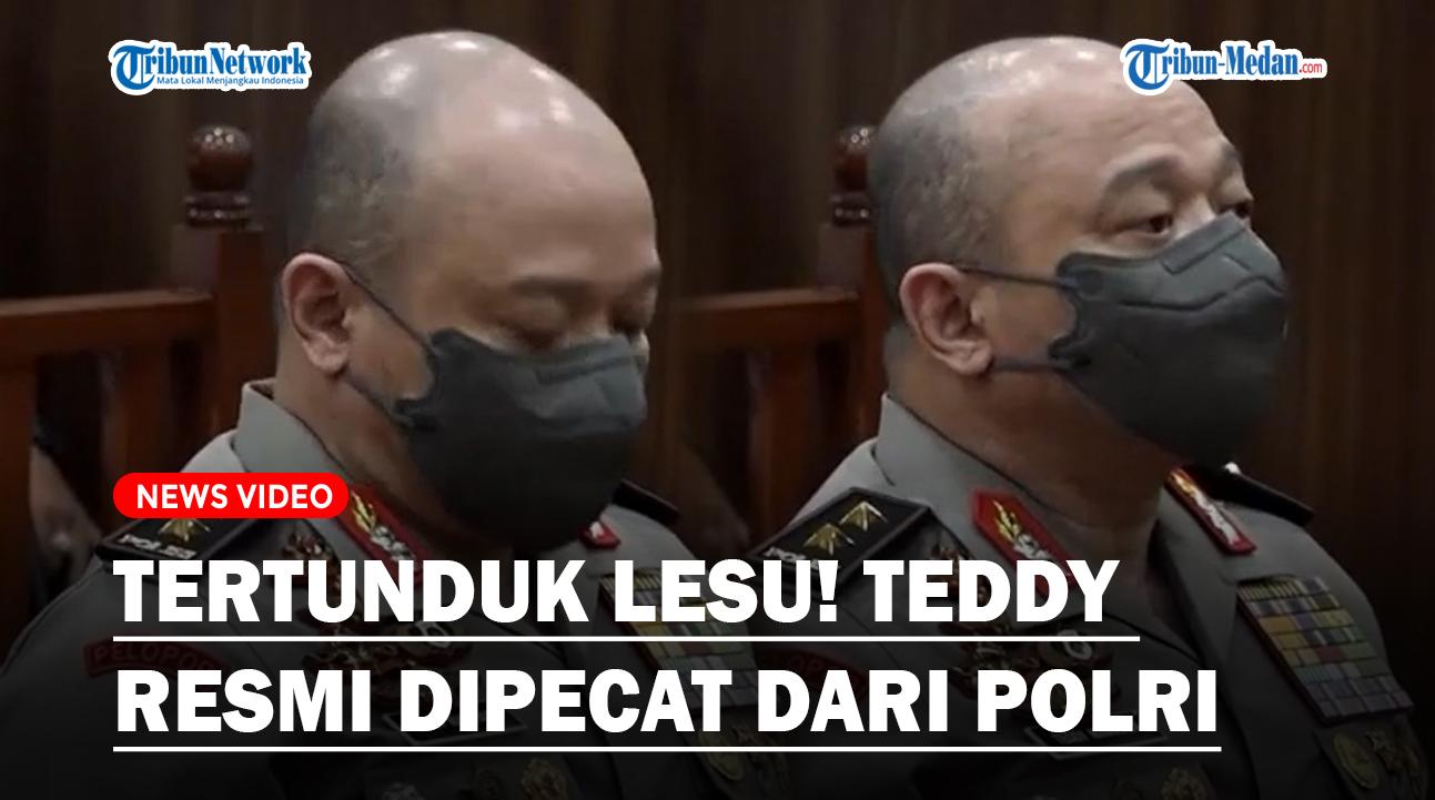 Tertunduk-Lesu-Irjen-Teddy-Minahasa-Disidang-Etik-5-Jenderal.jpg