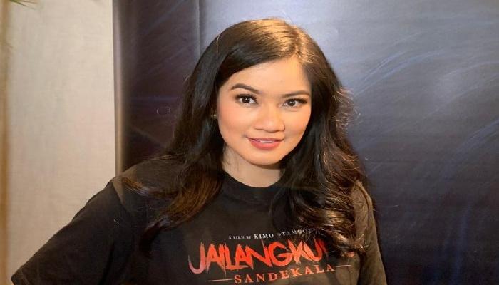 Titi-Kamal-saat-konferensi-pers-film-Jailangkung.jpg