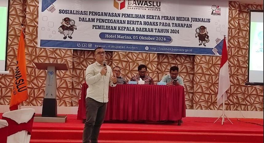 Trully-Okto-H-Purba-pemateri-Badan-Pengawas-Pemilu-Bawaslu-Kabupaten-Asahan_1.jpg