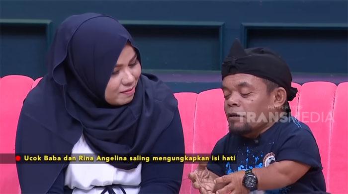 Ucok Baba Beber Rahasia Ranjang yang Buat Istrinya Setia, Suka Praktek Posisi Miring Kapal Selam