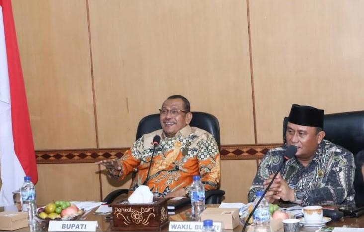 Vickner-Sinaga-dan-Wahyu-Sagala_Pemkab-Dairi_.jpg