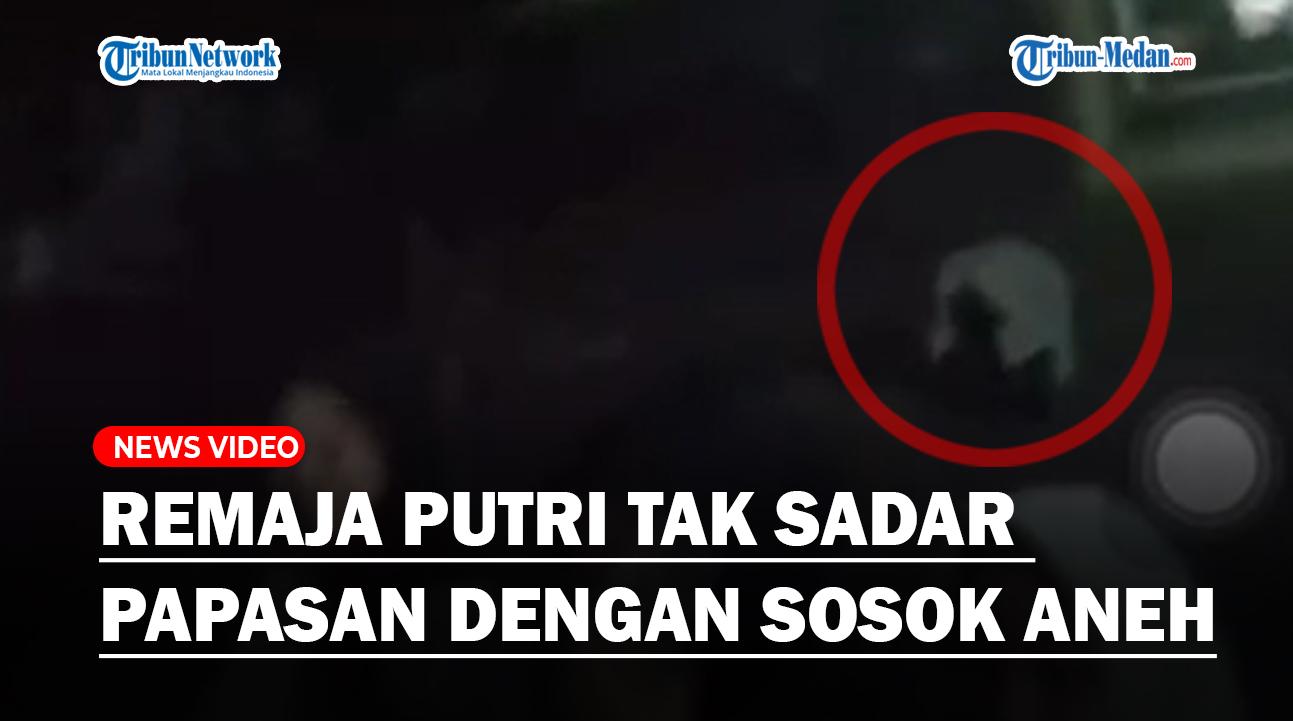 Viral-Rombongan-Remaja-Putri-Tak-Sadar-Papasan-dengan-Sosok-Aneh.jpg