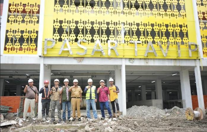 Wali-Kota-Binjai-Amir-Hamzah_Revitalisasi-Pasar-Tavip_.jpg
