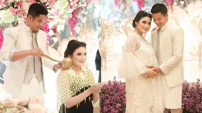 angbeen-rishi-dan-adly-fairuz-gelar-acara-7-bulanan.jpg