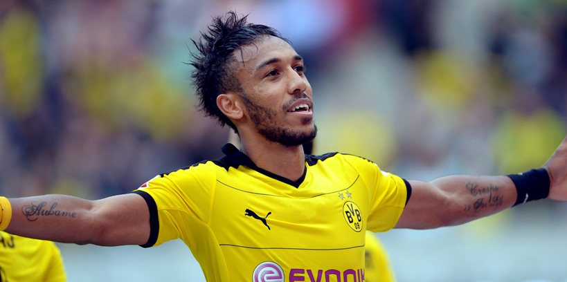 Aubameyang Tertarik Main di Arsenal