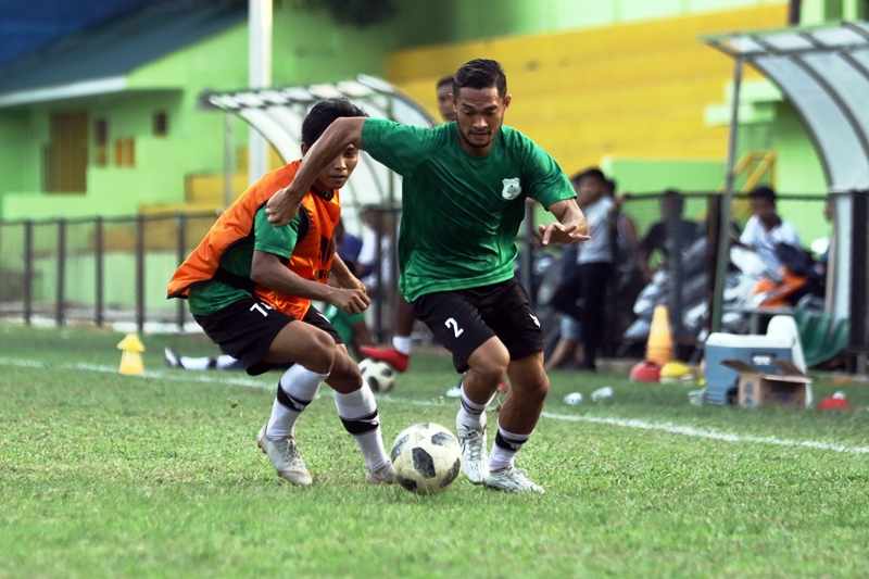 Siapa Cocok Jadi Striker Utama PSMS? Azka Fauzi Siap Bersaing Secara Sehat