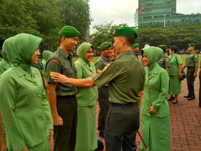 jinsiy aloqa uchun etuk ayol bilan tanishish uchun qidiryapsizlar