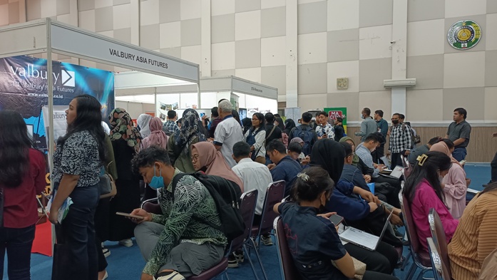 job-fair-USU-800-lapangan-kerja.jpg