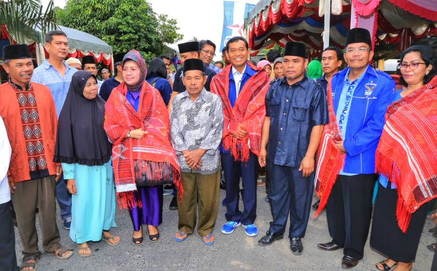 JR Saragih Bantu Pembangunan Masjid di Sorkam Tapteng
