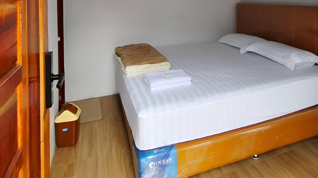 kamar-di-M2-HomeStay.jpg
