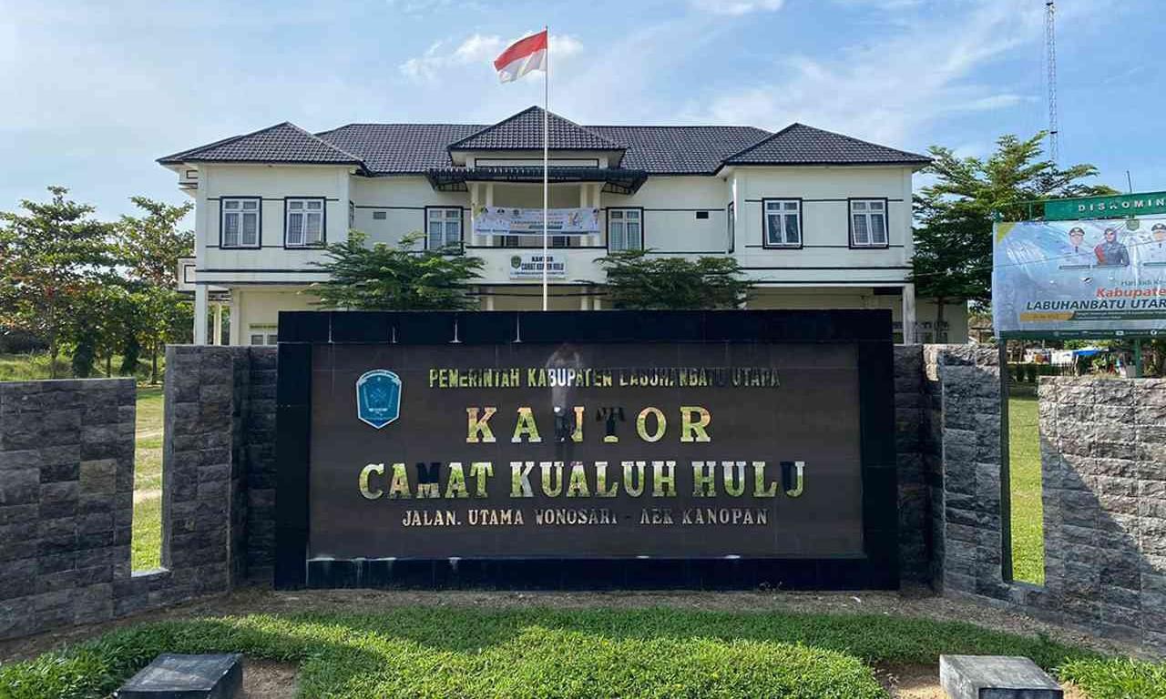 kantor-camat-kualuh-hulu.jpg