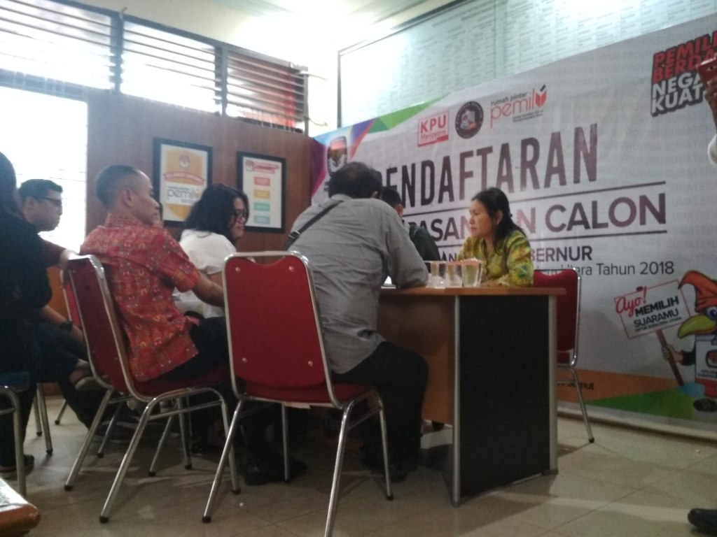 kpu-sumut_20180119_160342.jpg
