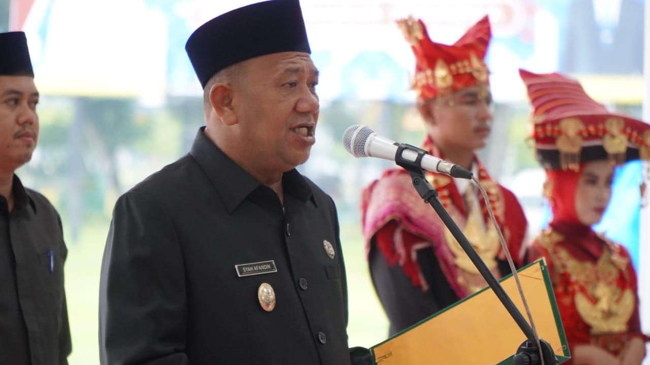 lt-Bupati-Langkat-HSyah-Afandin-SH-menj.jpg