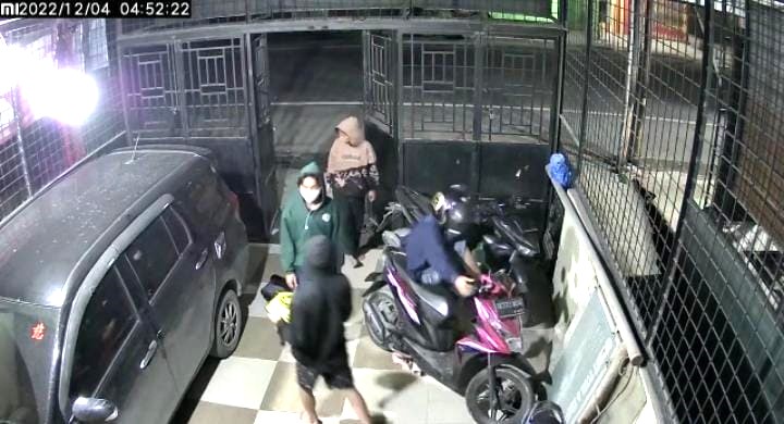 maling-motor-gasak-enam-motor-sekaligus.jpg